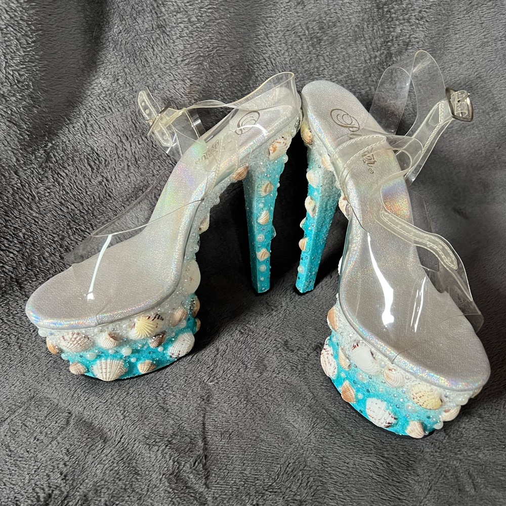Mermaid seashell platform heels